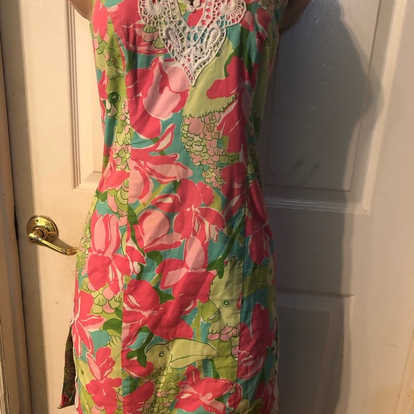 Lilly Pulitzer Floral Dress with Lace Detail - Picture 3 of 10